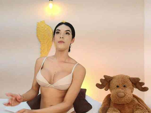 salomecollin Live Webcam on BongaCams