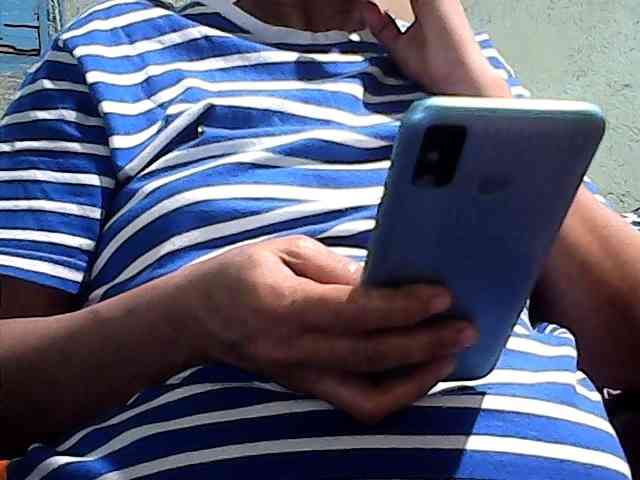 Hornyhot694u webcam
