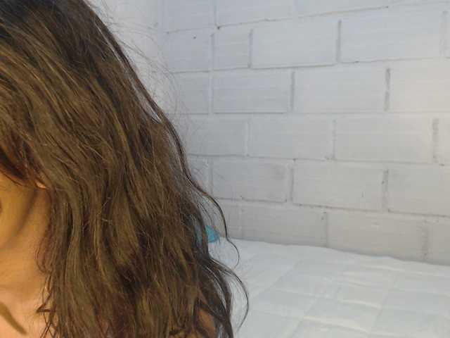 Sexyjustin202's BongaCams show and profile