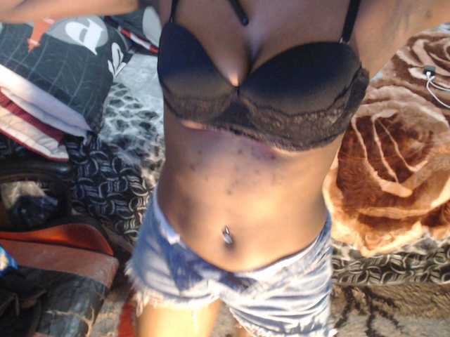 Sexyjustin202's BongaCams show and profile