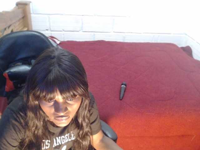 Sexyjustin202's BongaCams show and profile