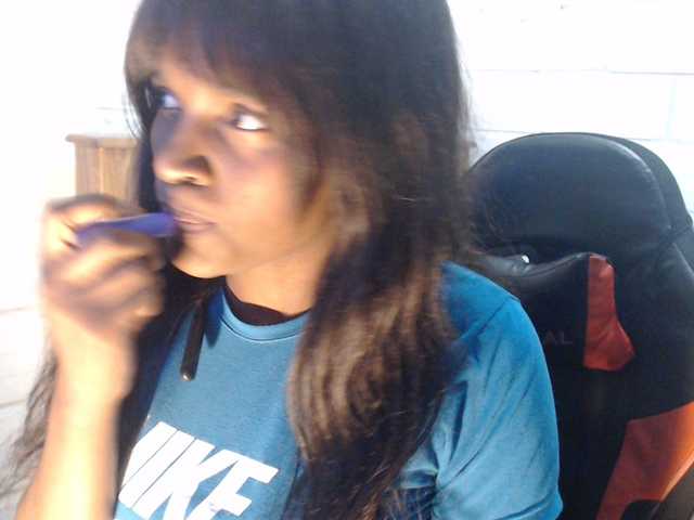 Sexyjustin202's BongaCams show and profile