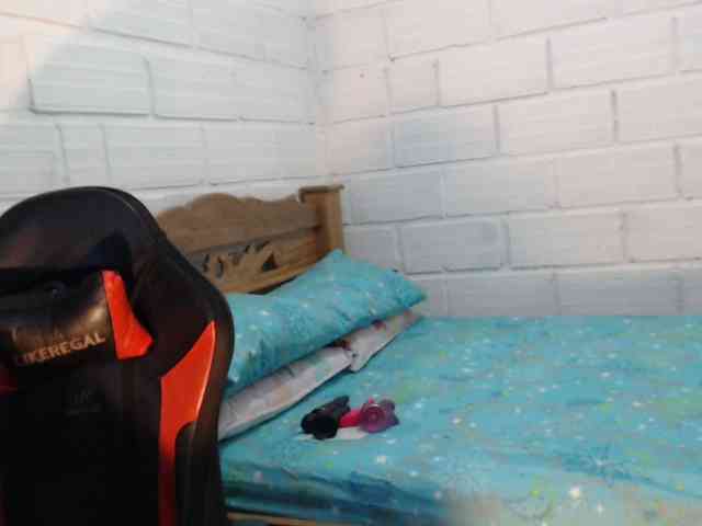 Sexyjustin202 webcam