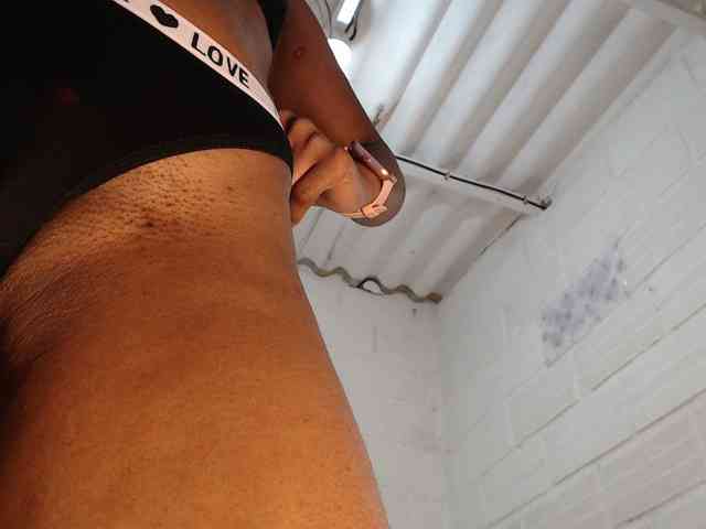 Sexyjustin202 webcam