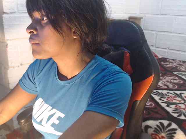 Sexyjustin202 webcam