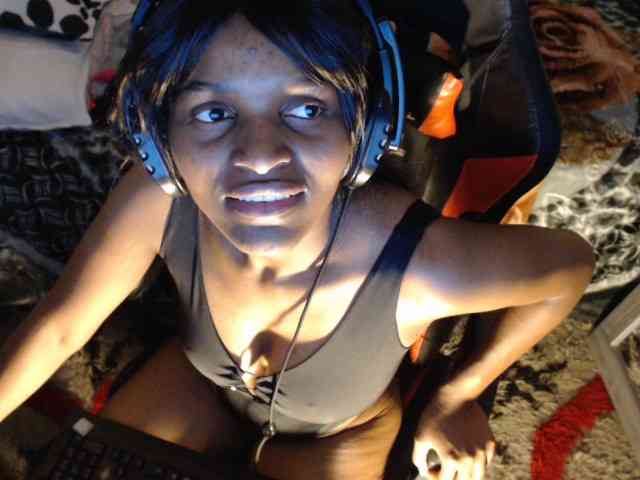 Sexyjustin202 webcam