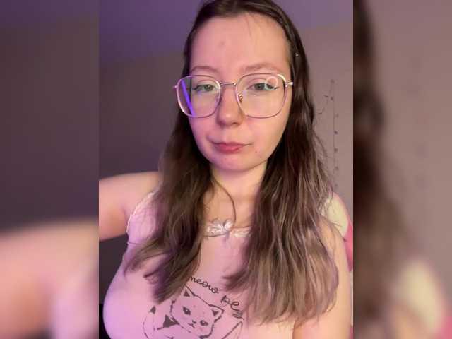 henby-streams's BongaCams show and profile