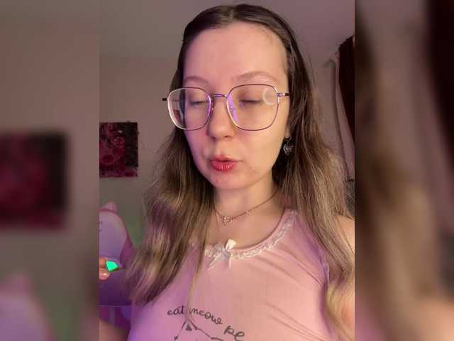 henby-streams's BongaCams show and profile