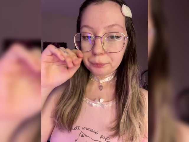 henby-streams's BongaCams show and profile