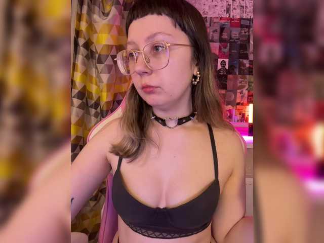 henby_streams webcam