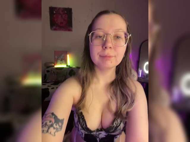 henby-streams's BongaCams show and profile