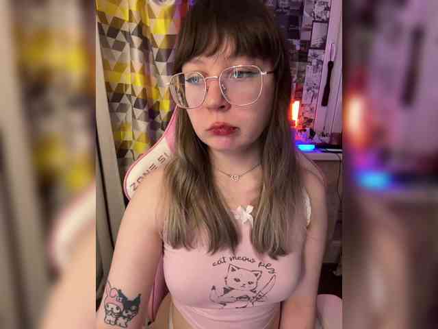 henby_streams webcam