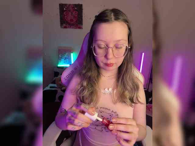 henby_streams webcam