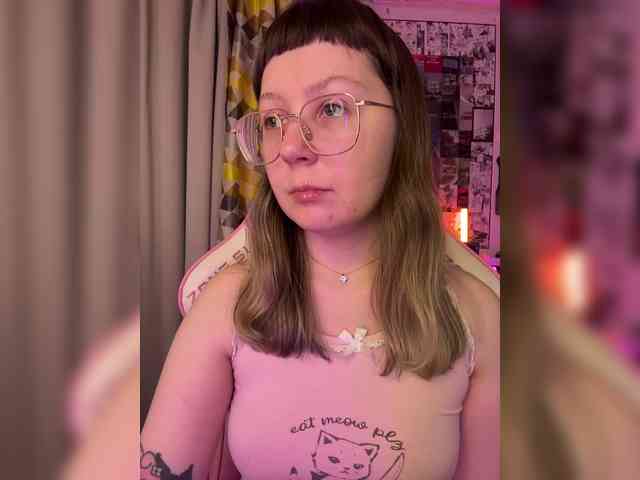henby_streams webcam