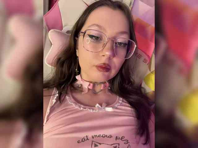 henby_streams webcam