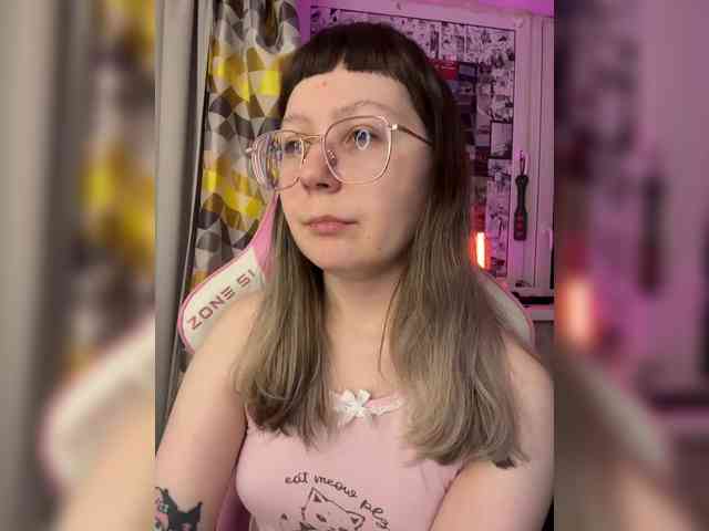 henby_streams webcam