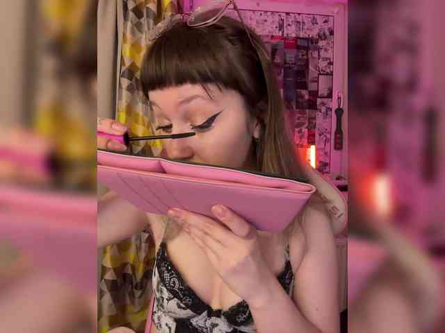 henby_streams webcam