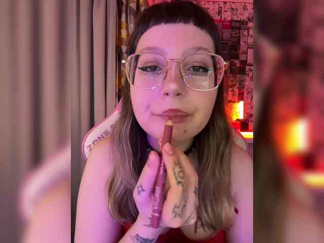 henby_streams webcam