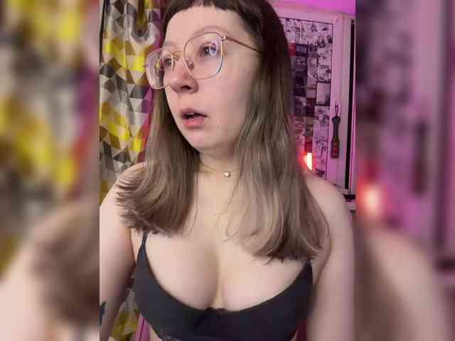 henby_streams webcam