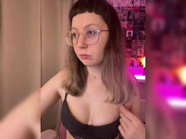 henby_streams webcam