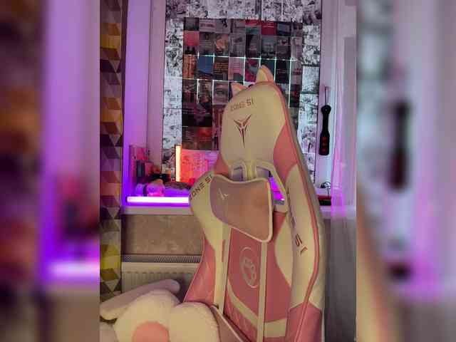henby_streams webcam