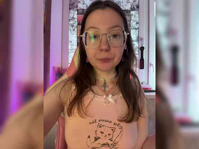 henby_streams webcam
