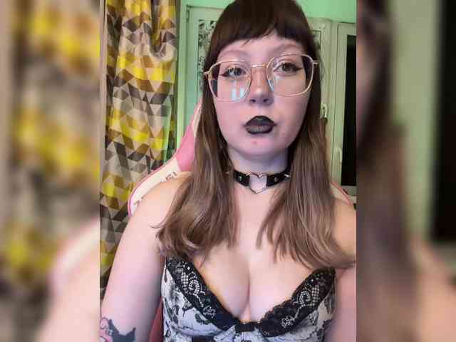 henby_streams webcam