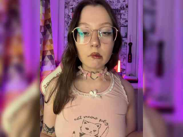 henby_streams webcam