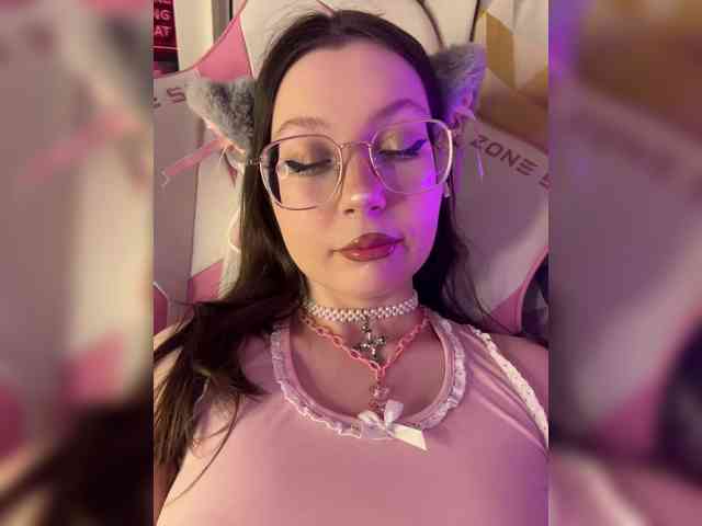 henby_streams webcam