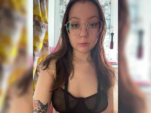 henby_streams webcam