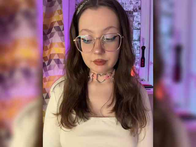 henby_streams webcam