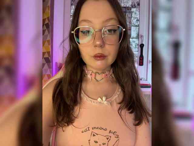 henby_streams webcam