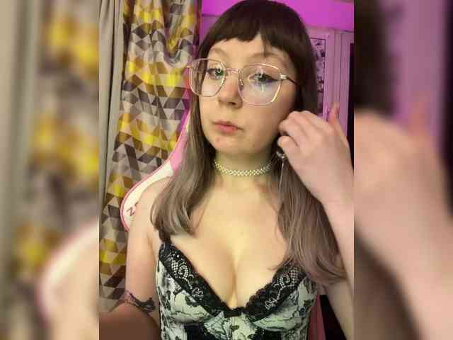 henby_streams webcam