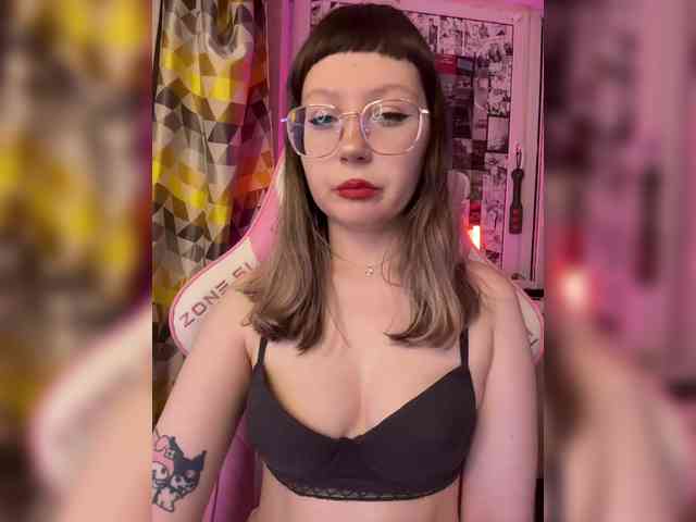 henby_streams webcam