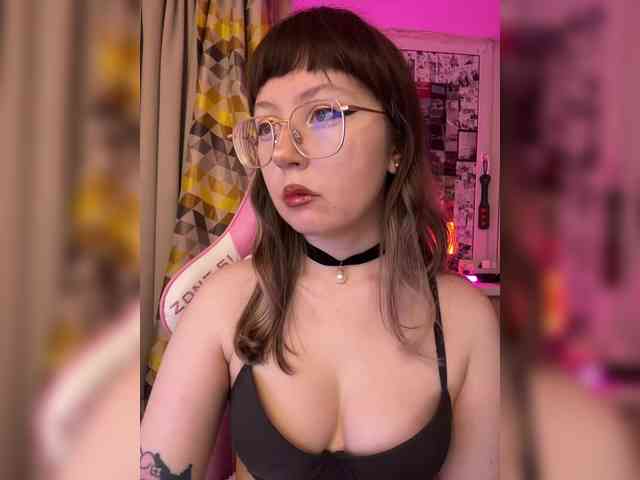 henby_streams webcam