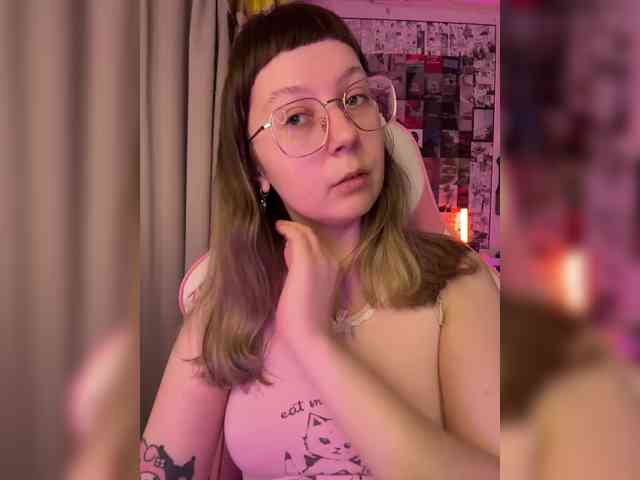 henby_streams webcam