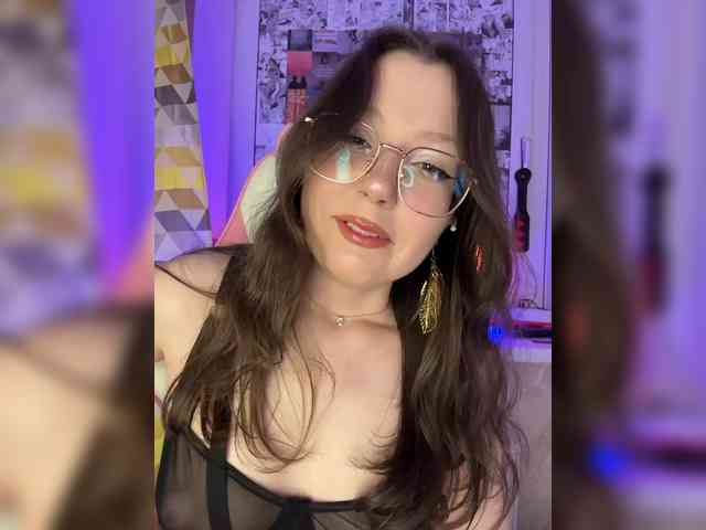 henby_streams webcam