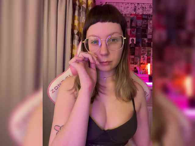 henby_streams webcam