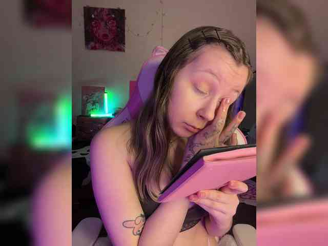 henby_streams webcam