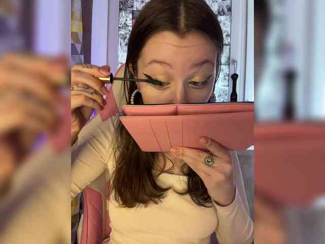 henby_streams webcam