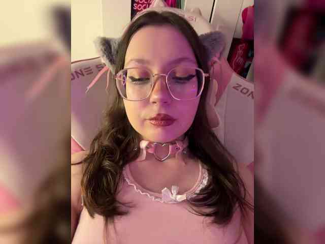 henby_streams webcam