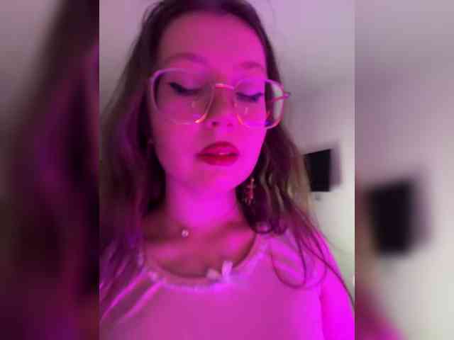 henby_streams webcam