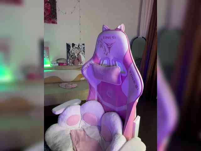 henby_streams webcam