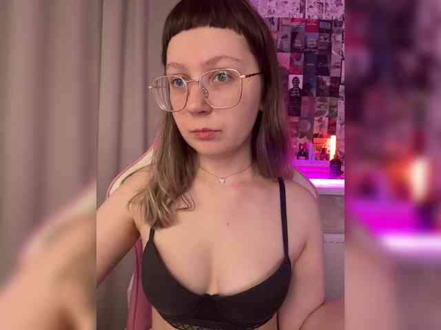henby_streams webcam