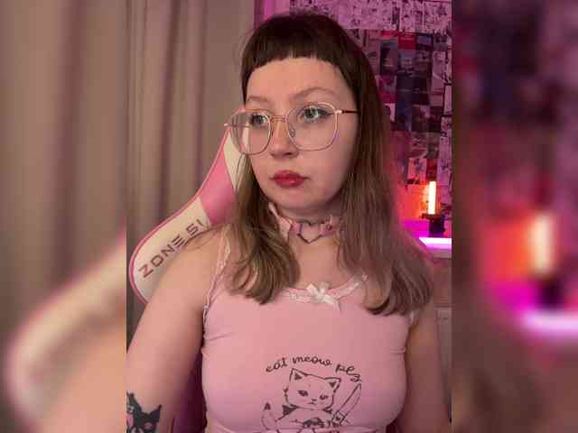 henby_streams webcam