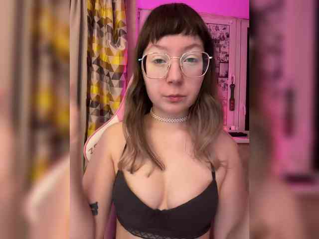 henby_streams webcam