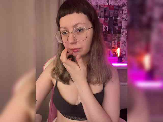 henby_streams webcam
