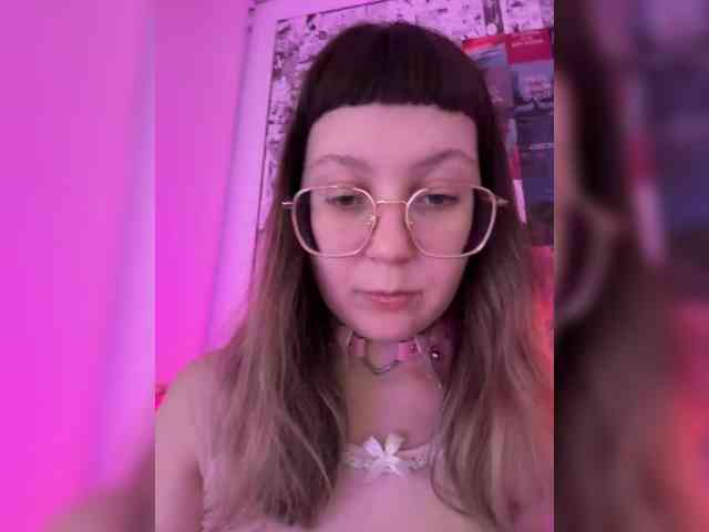 henby_streams webcam