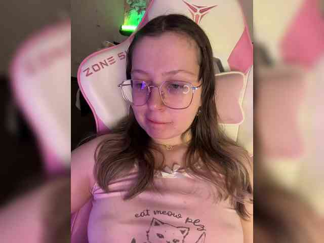 henby_streams webcam