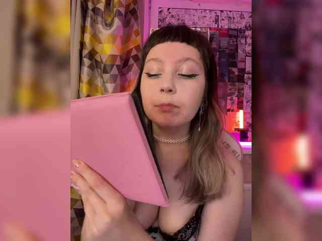 henby_streams webcam